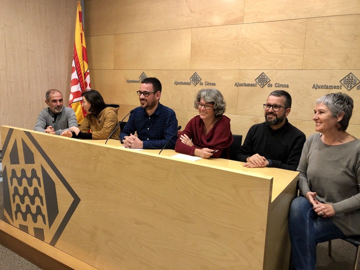 Els regidors de Guanyem Girona aquest matí en seu municipal.