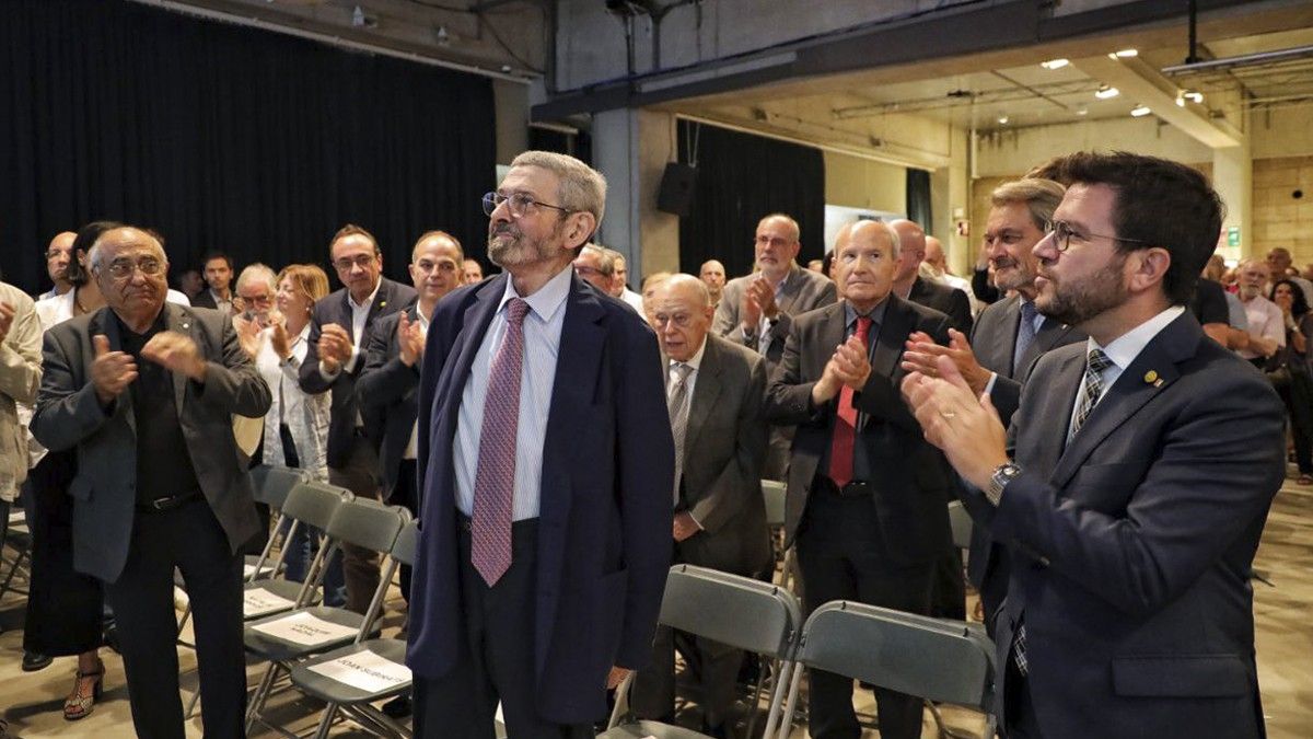 Joan B. Culla amb els presidents Aragonès, Pujol, Montilla i Mas en l'homenatge d'avui.