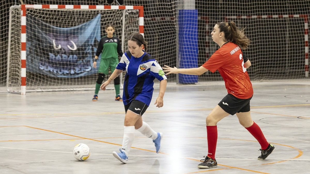 El partit de presentació del primer equip femení de Babar