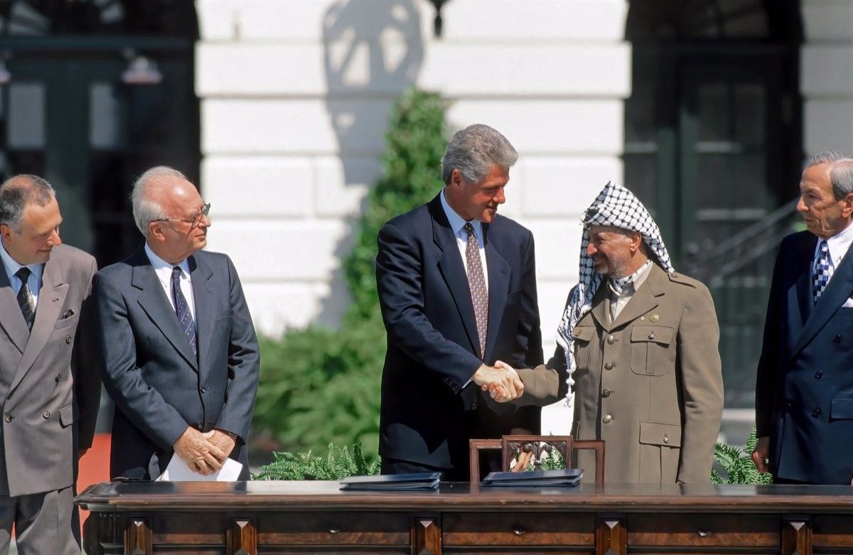 Rabin, Clinton i Arafat a la Casa Blanca el 1993, quan la pau va semblar possible.