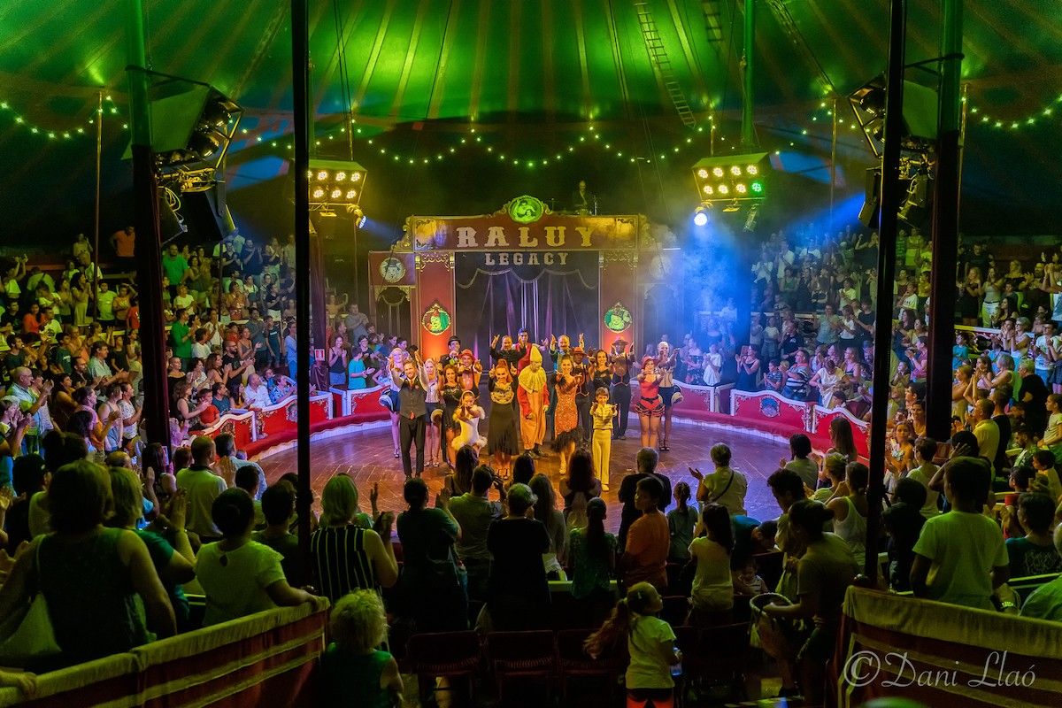 Espectacle del Circ Raluy Legacy