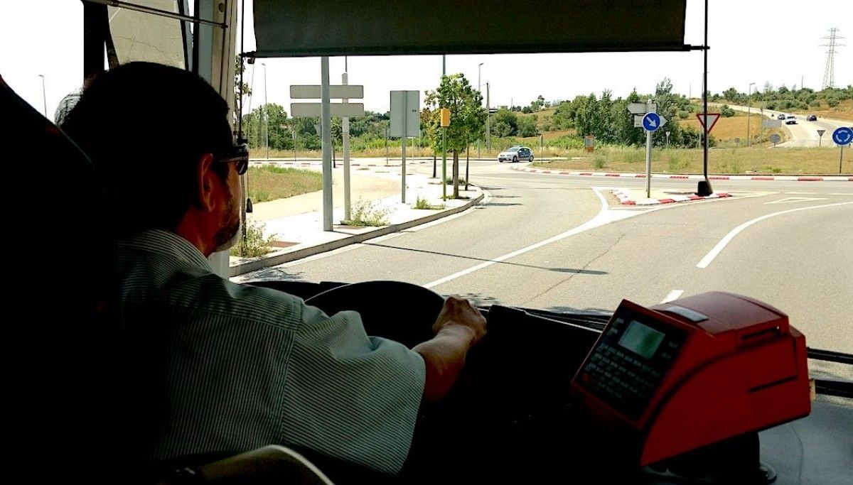 El nou bus, a Castellarnau