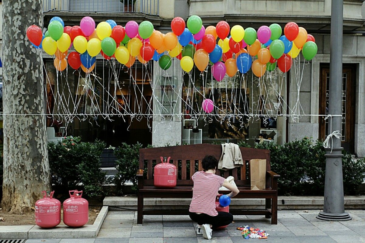 L'espectacle inaugural de l'Ingràvid 2016, amb 300 globus de colors