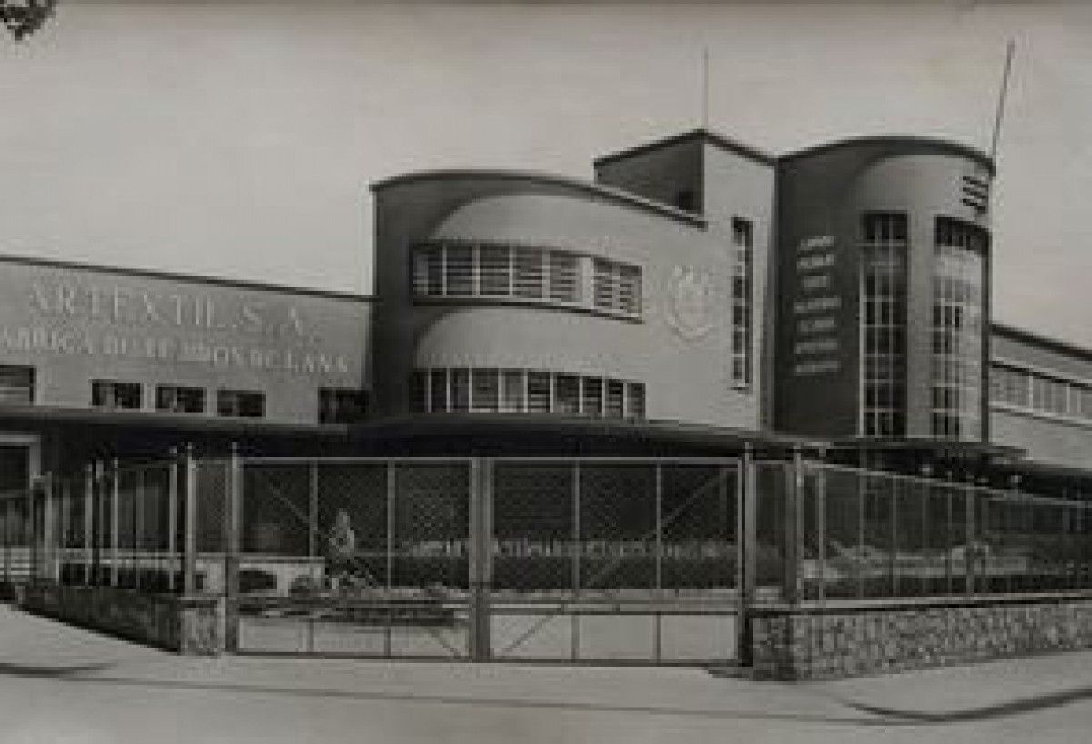 La fàbrica, acabada el 1941