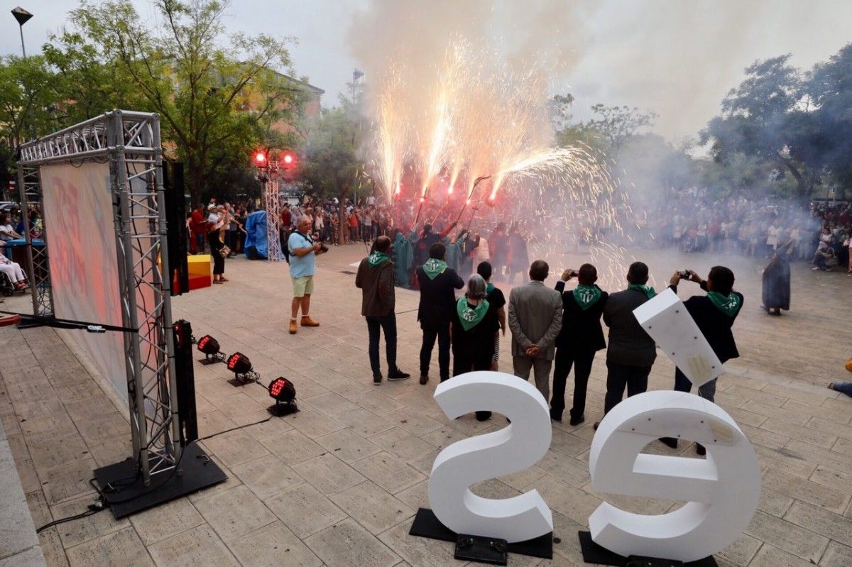 Espectacle de foc a l'inici de la Festa Major de Sabadell