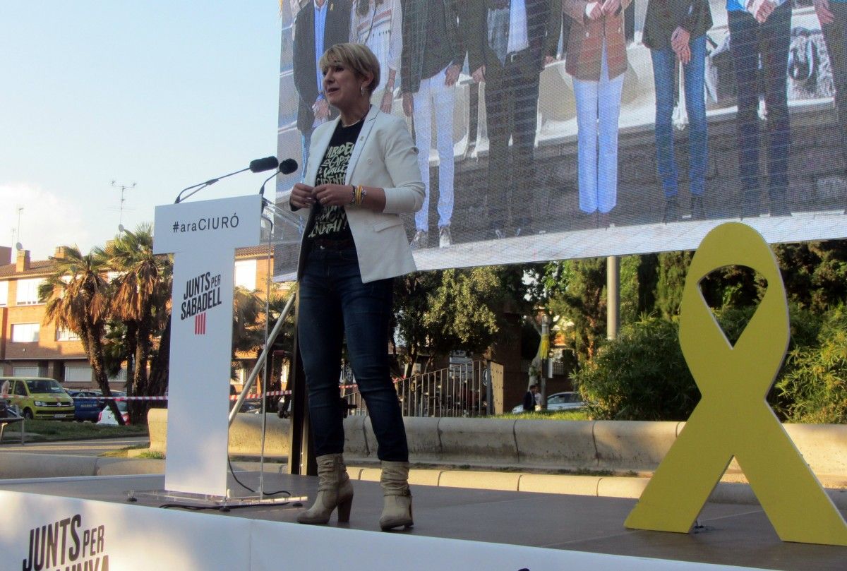 La candidata de Junts per Sabadell, Lourdes Ciuró 