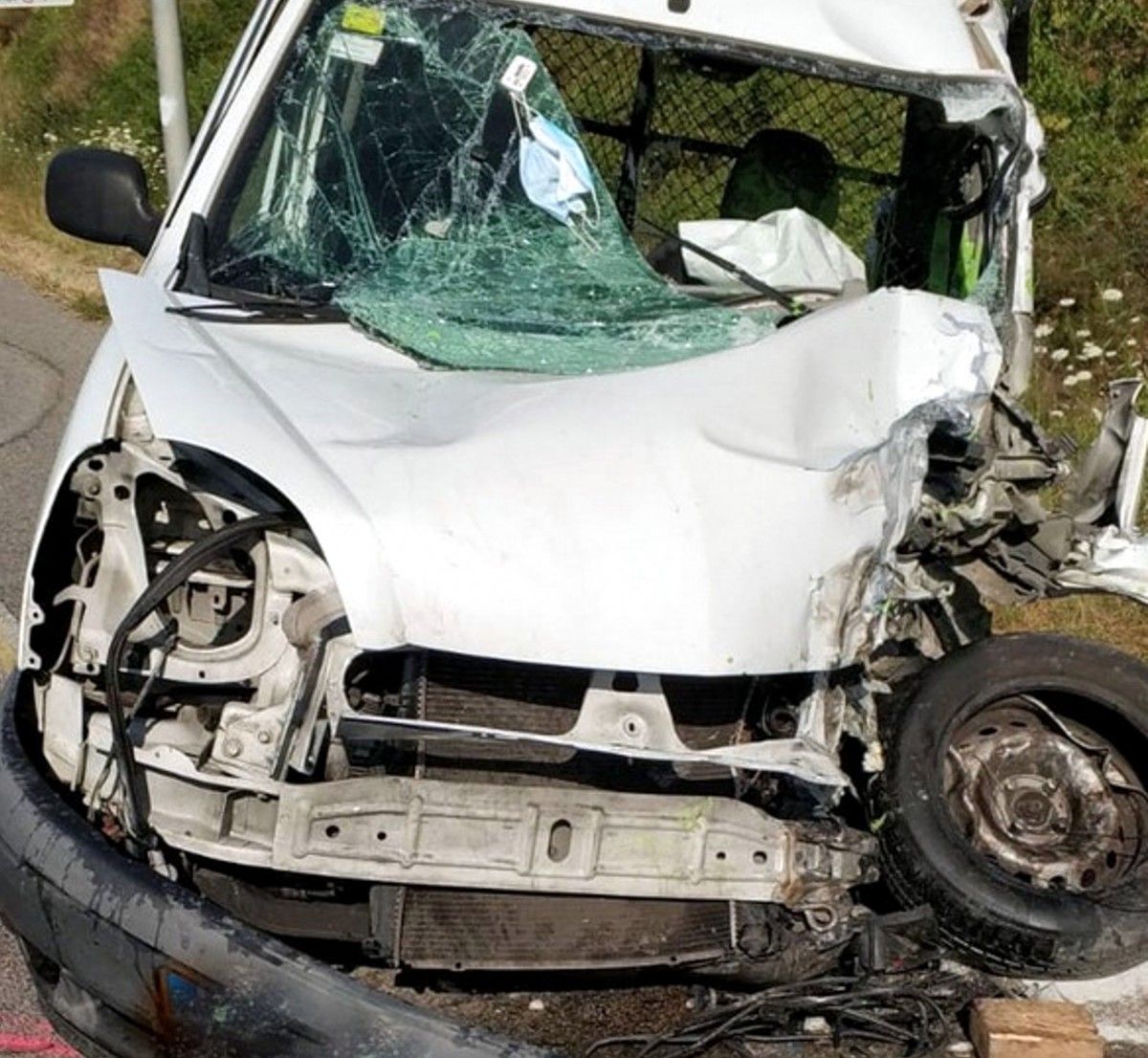 La furgoneta, després de l'accident mortal.