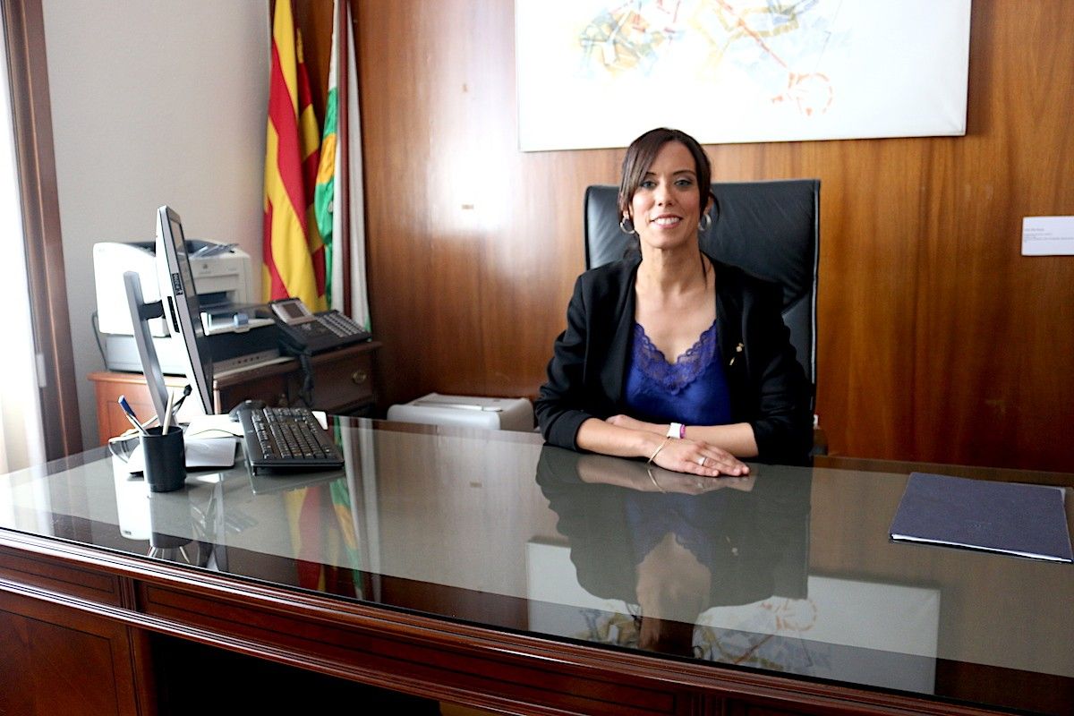 Marta Farrés, al despatx d'alcaldia de Sabadell