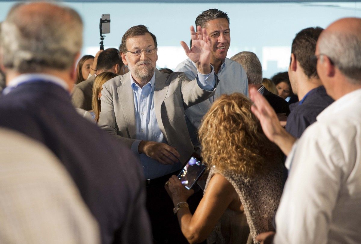 Mariano Rajoy saludant els simpatitzants populars a Lleida