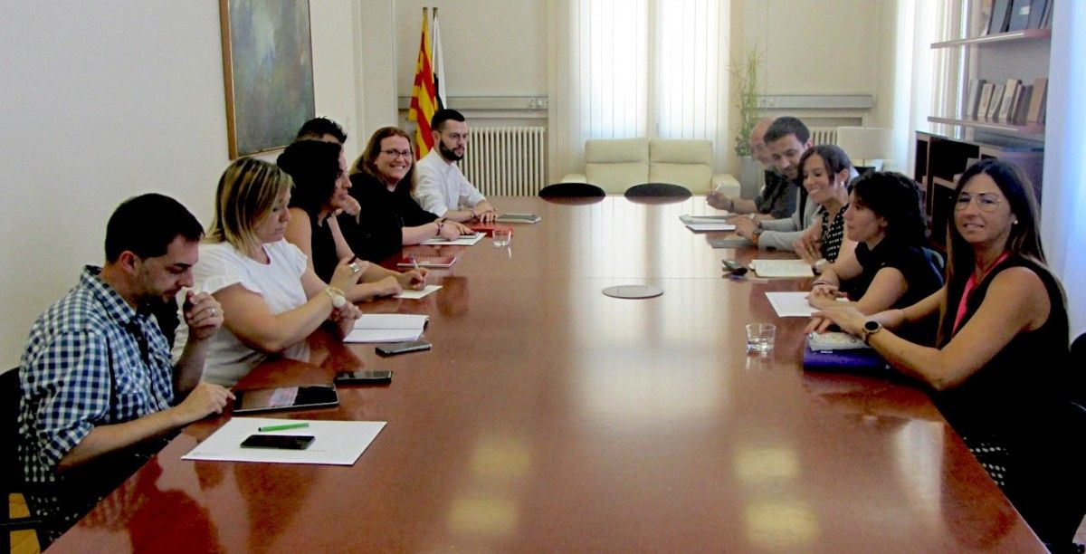 Primera reunió del govern de Sabadell.