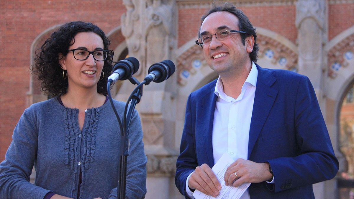 Josep Rull i Marta Rovira, a la roda de premsa a l'Hospital de Sant Pau