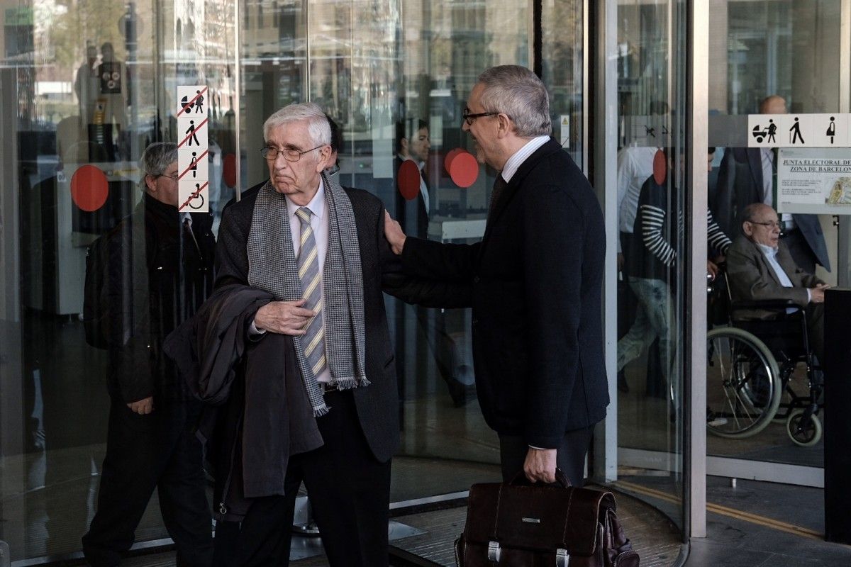 Daniel Osàcar, sortint de la Ciutat de la Justícia en una jornada del judici del cas Palau.