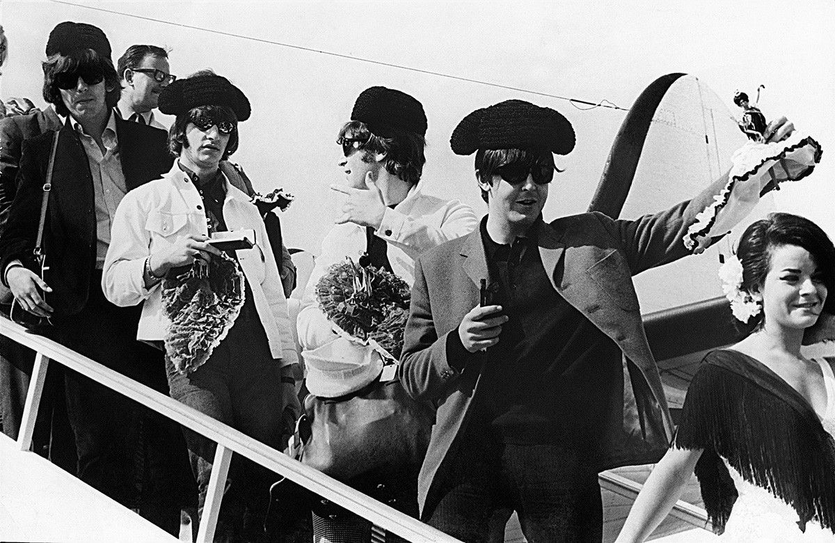 Els Beatles arribant a Barcelona 