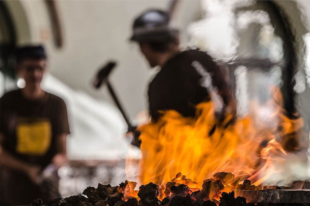 Els forjadors, a la Biennal del Metall de Campdevànol l'any 2014