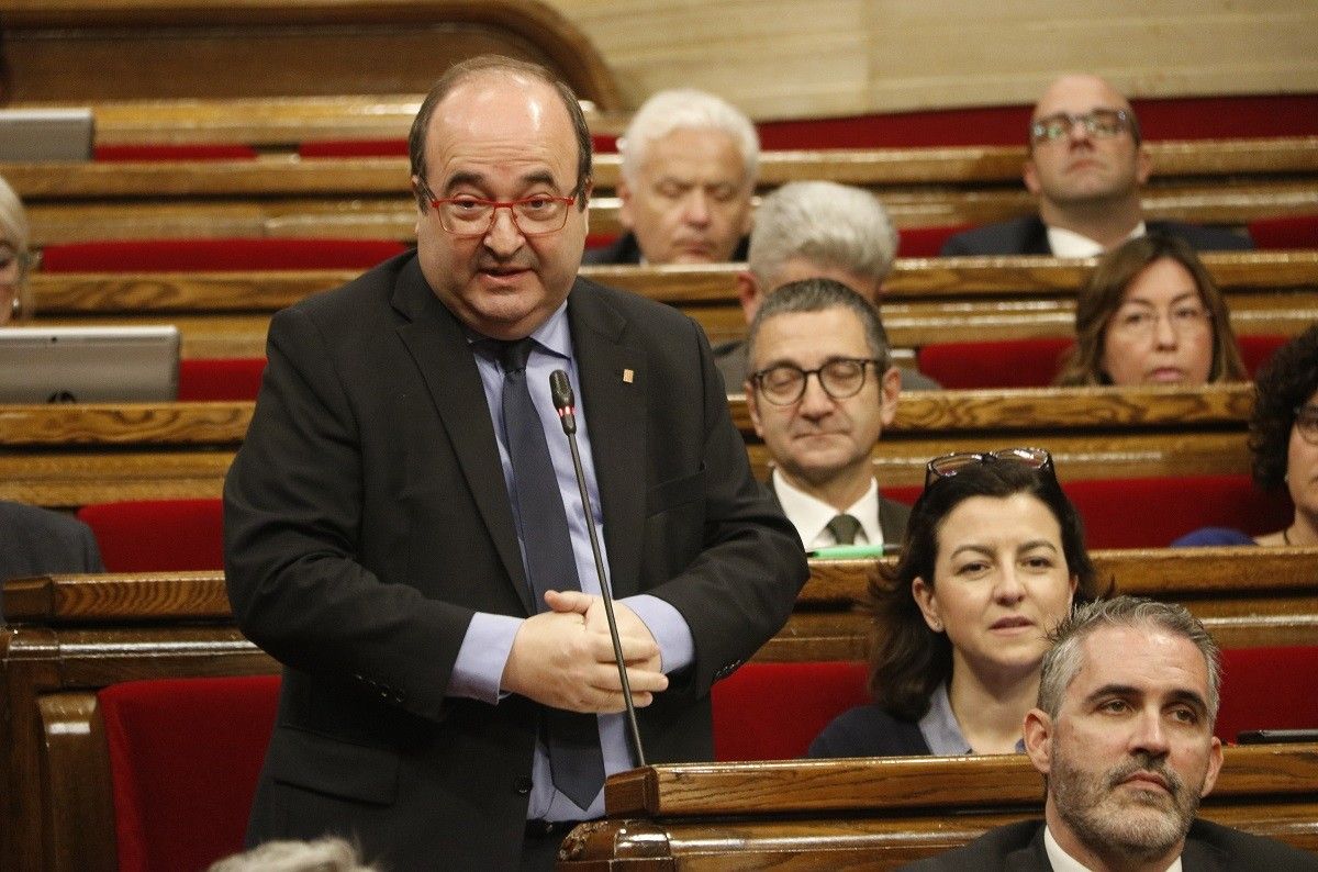 El líder del PSC, Miquel Iceta, al Parlament. 