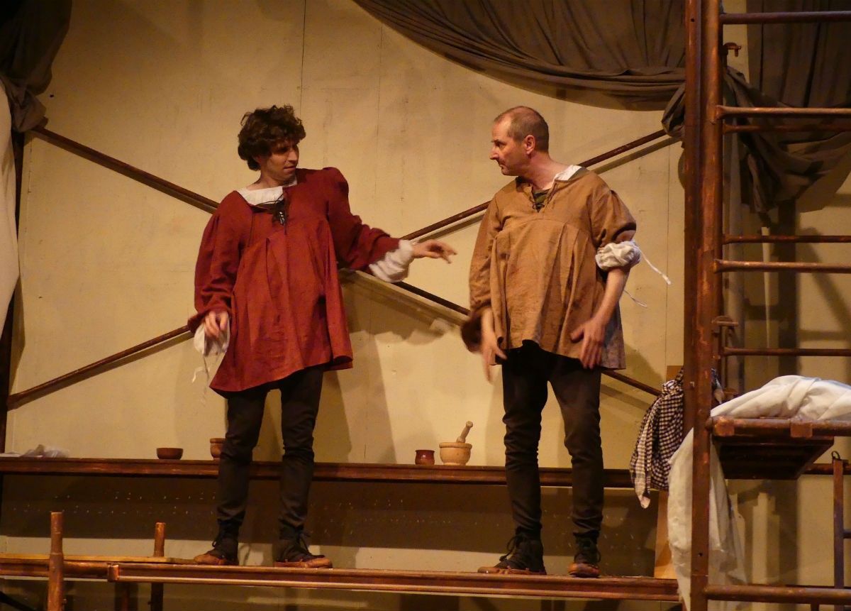 Pau Ferran i Oriol Grau en una escena de la nova producció de la Sala Trono