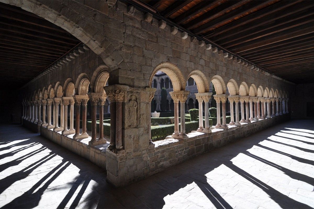 El monestir de Ripoll, un dels actius turístics de la comarca