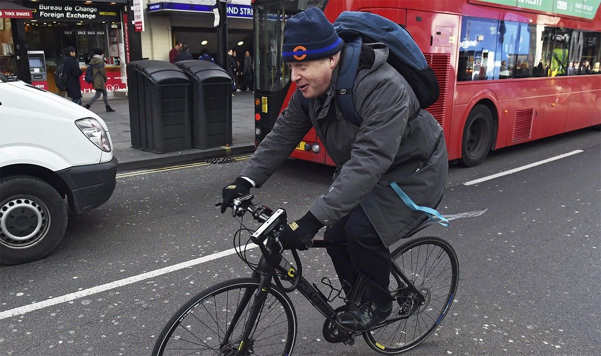 Boris Johnson, un alcalde en bicicleta