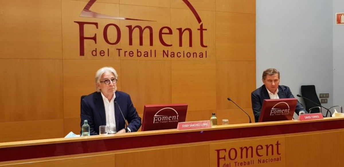 El president de Foment, Josep Sánchez Llibre, amb el secretari general, David Tormo.
