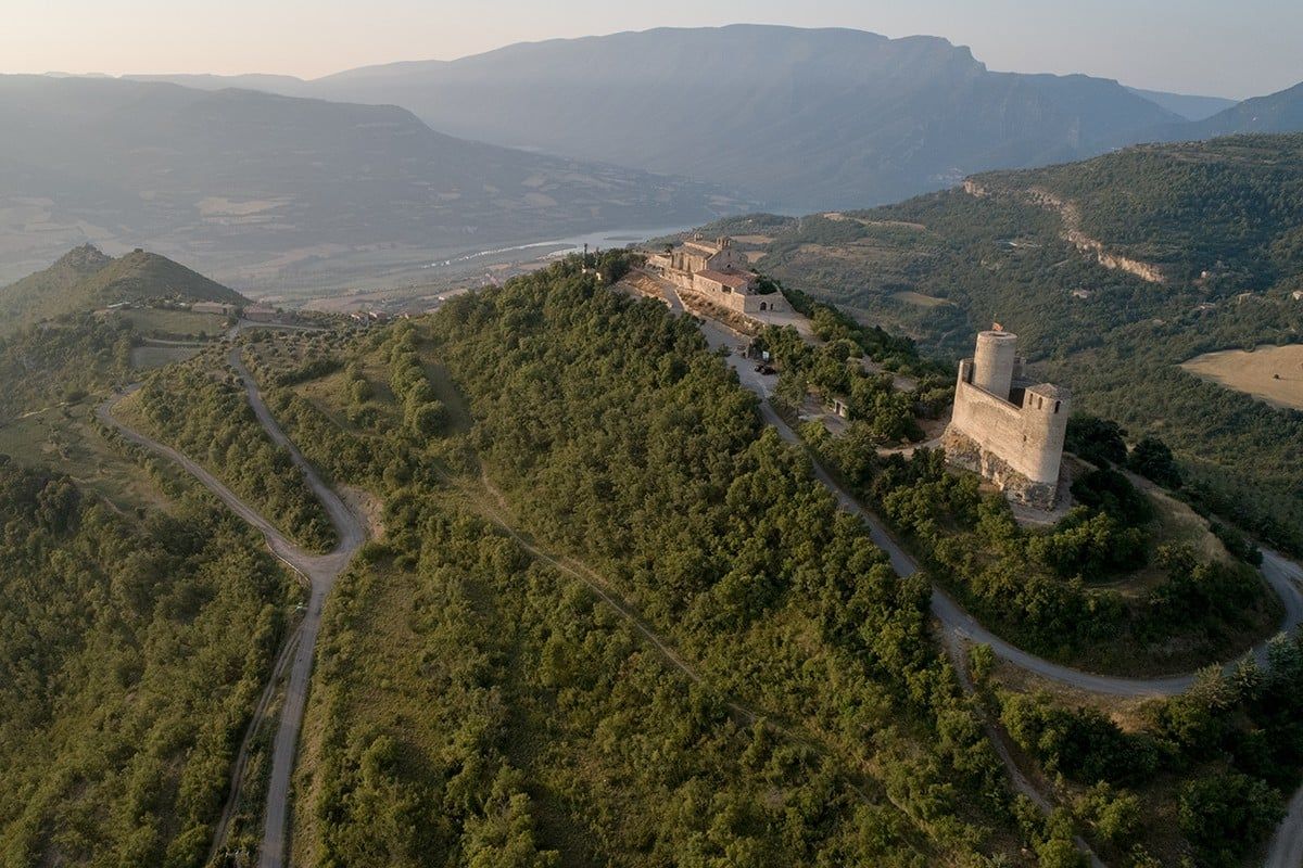 El Castell de Mur i la Col·legiata de Santa Maria