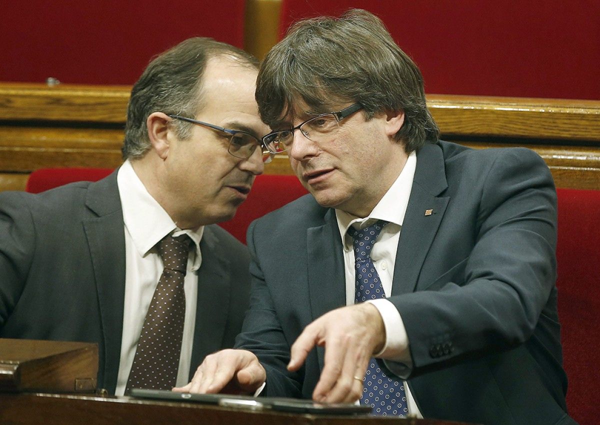 Carles Puigdemont i Jordi Turull aquest dijous al Parlament 