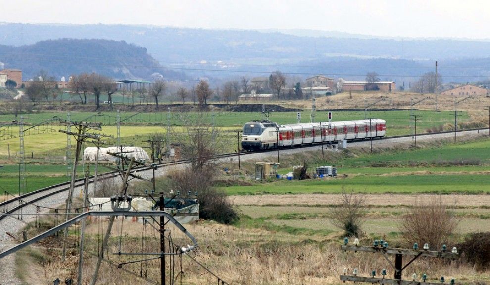 El Talgo, en plena plana de Vic.