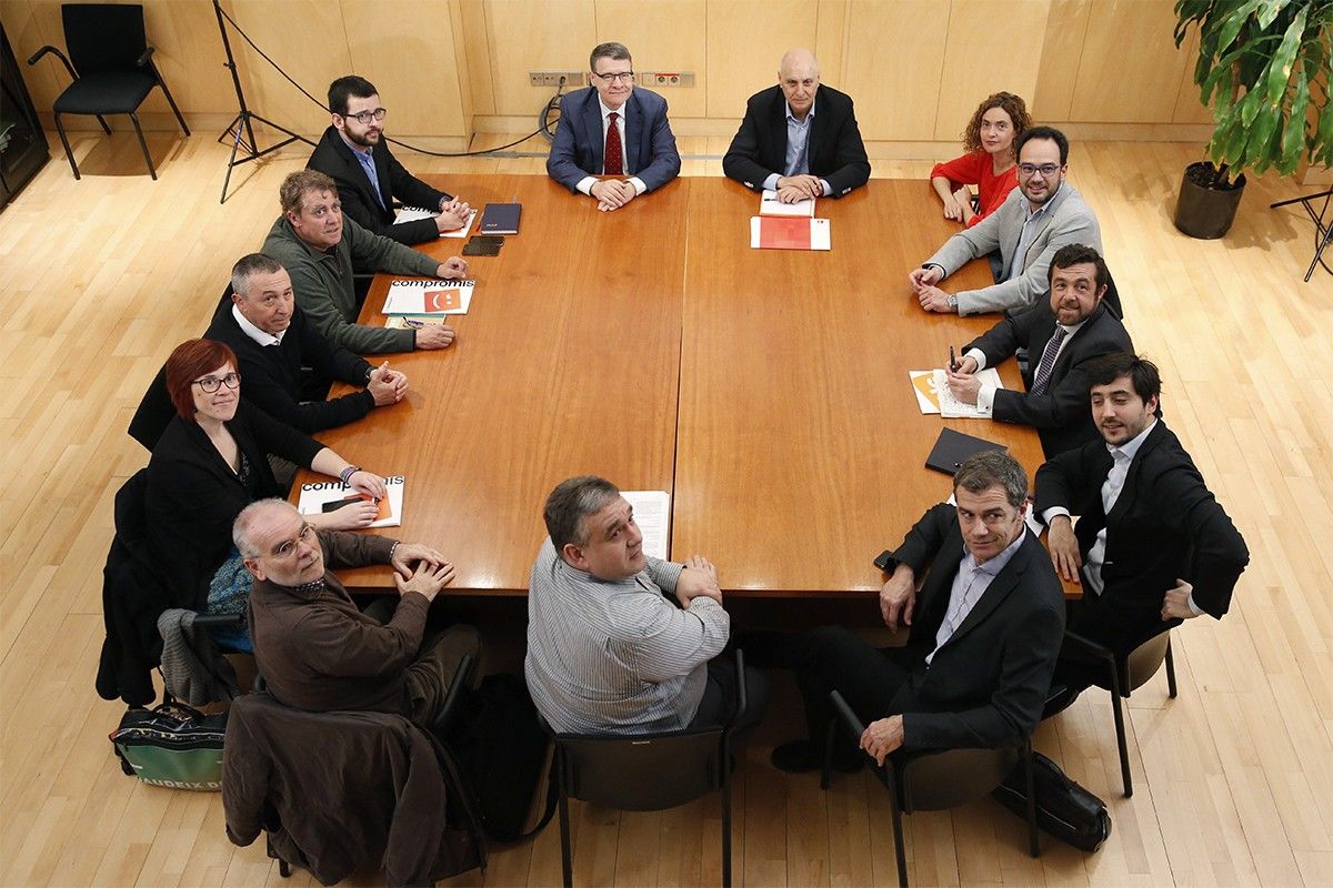 Reunió aquest dimecres entre el PSOE, C's i Compromís