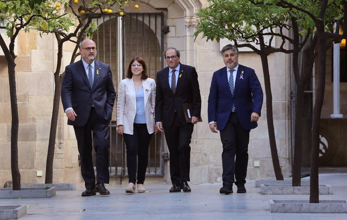 Quim Torra, a Palau amb els dirigents de Junts per Catalunya
