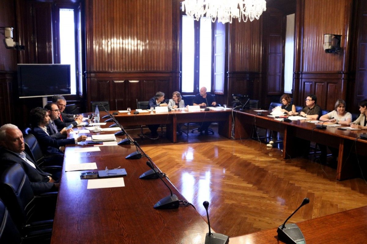 La comissió d'investigació dels atemptats de Barcelona i Cambrils, reunida aquest dimecres