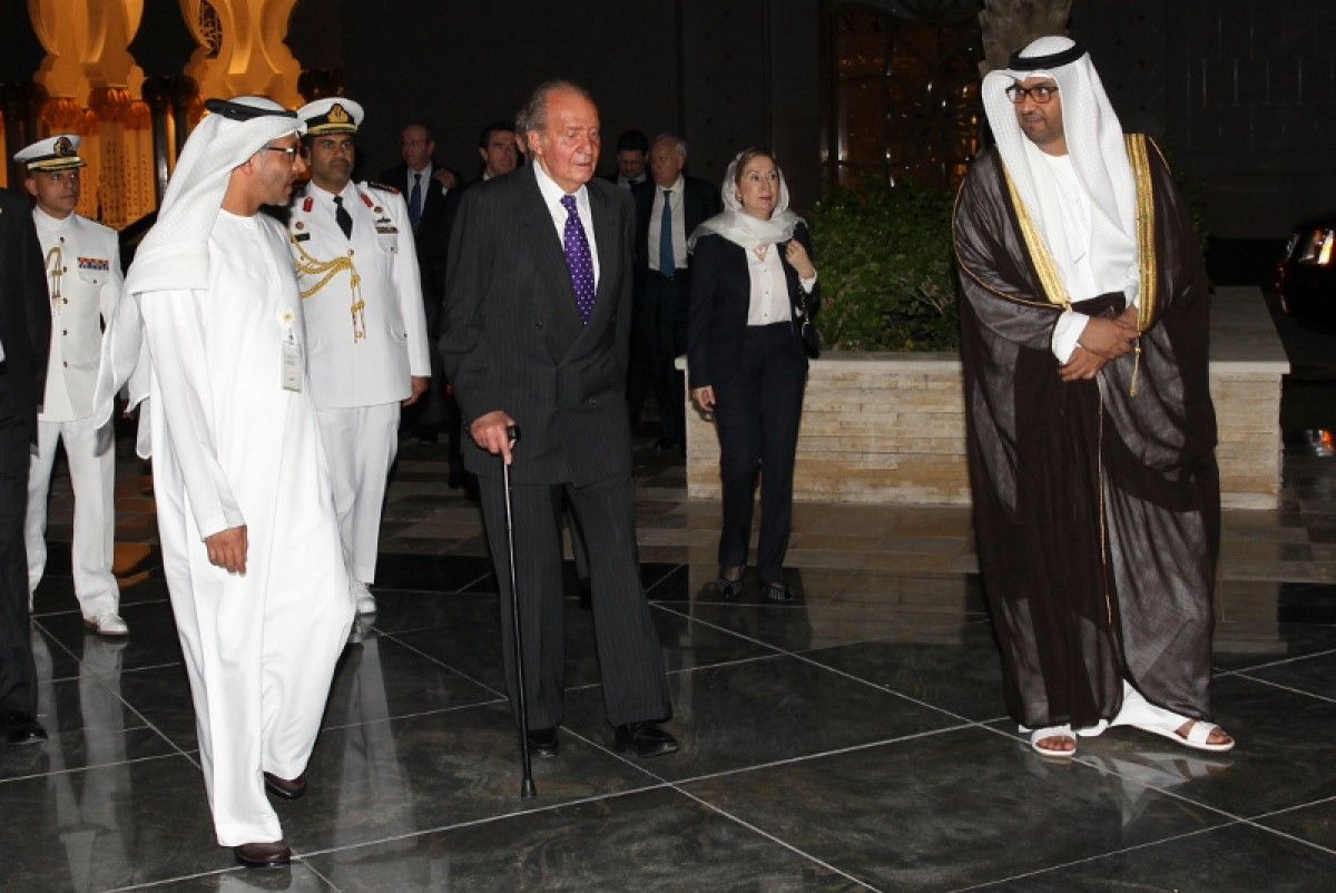 Joan Carles I, en una visita oficial als Emirats el 2014.