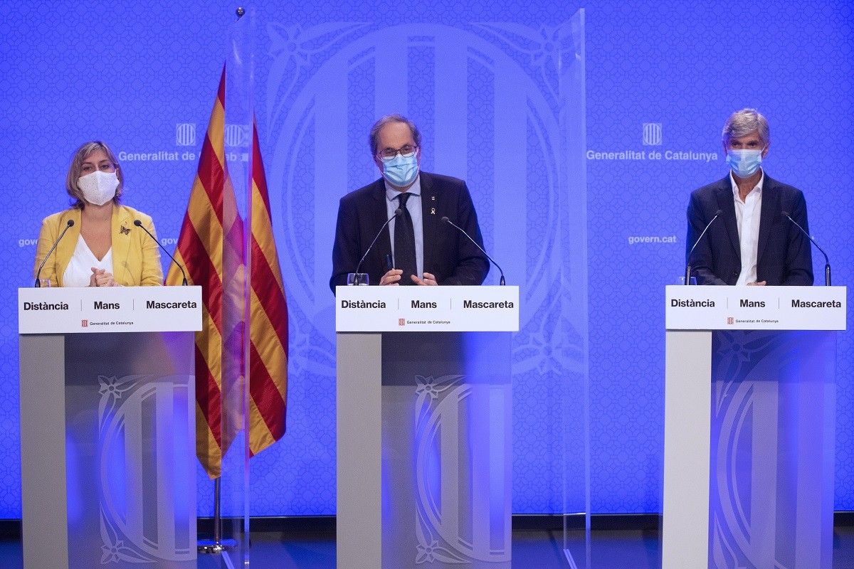 Quim Torra, Alba Vergés i Josep Maria Argimon durant la roda de premsa d'aquest dilluns.