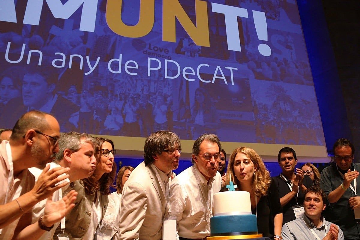 Artur Mas, Marta Pascal i Carles Puigdemont, en el primer aniversari del PDECat.