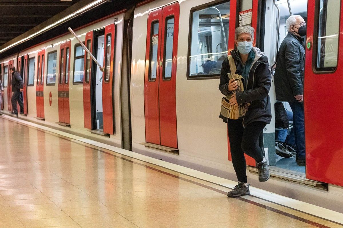 Al transport públic s'haurà de mantenir la mascareta