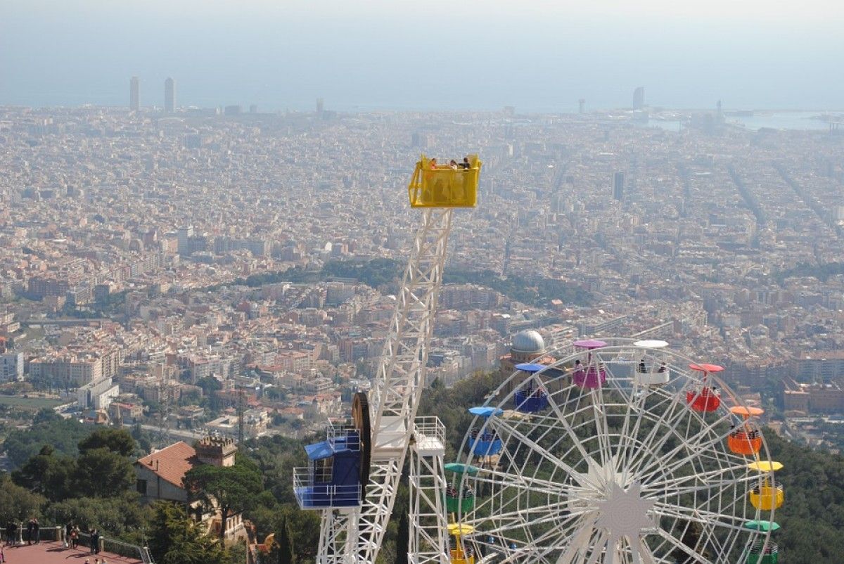 Vista de la ciutat de Barcelona des del Tibidabo