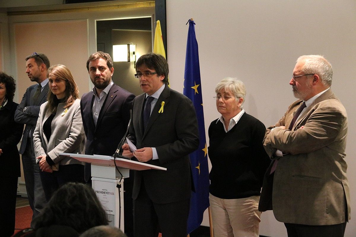 Puigdemont i els consellers a l'exili, en una imatge d'arxiu