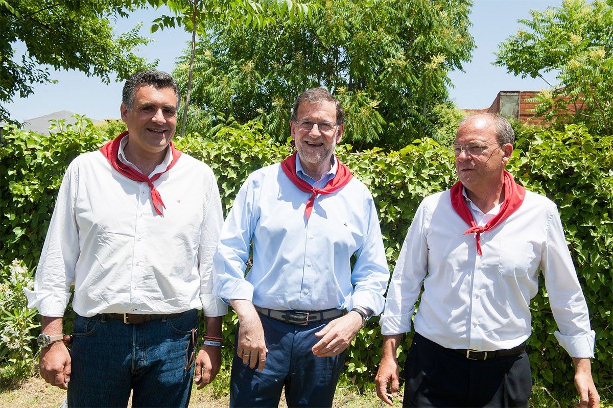 Mariano Rajoy en una visita electoral a Zafra, Badajoz