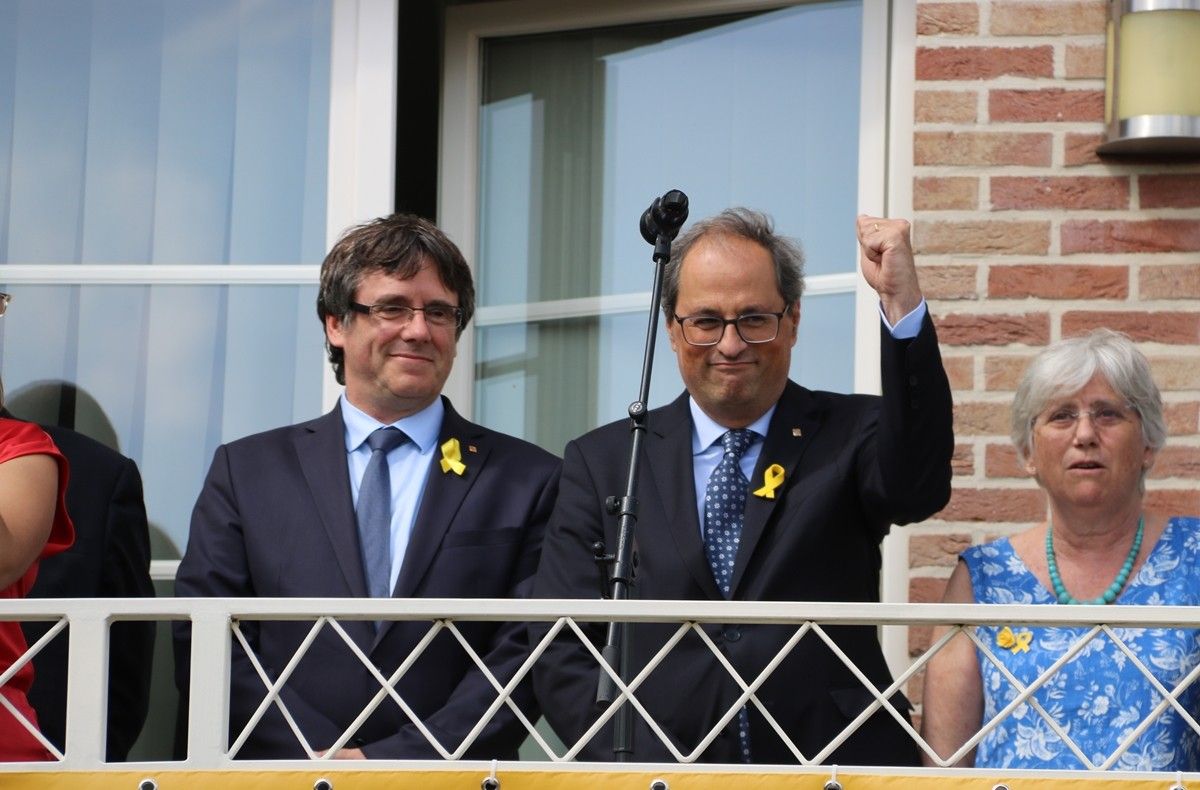 El president de la Generalitat, Quim Torra, amb el president a l'exili, Carles Puigdemont, a Waterloo