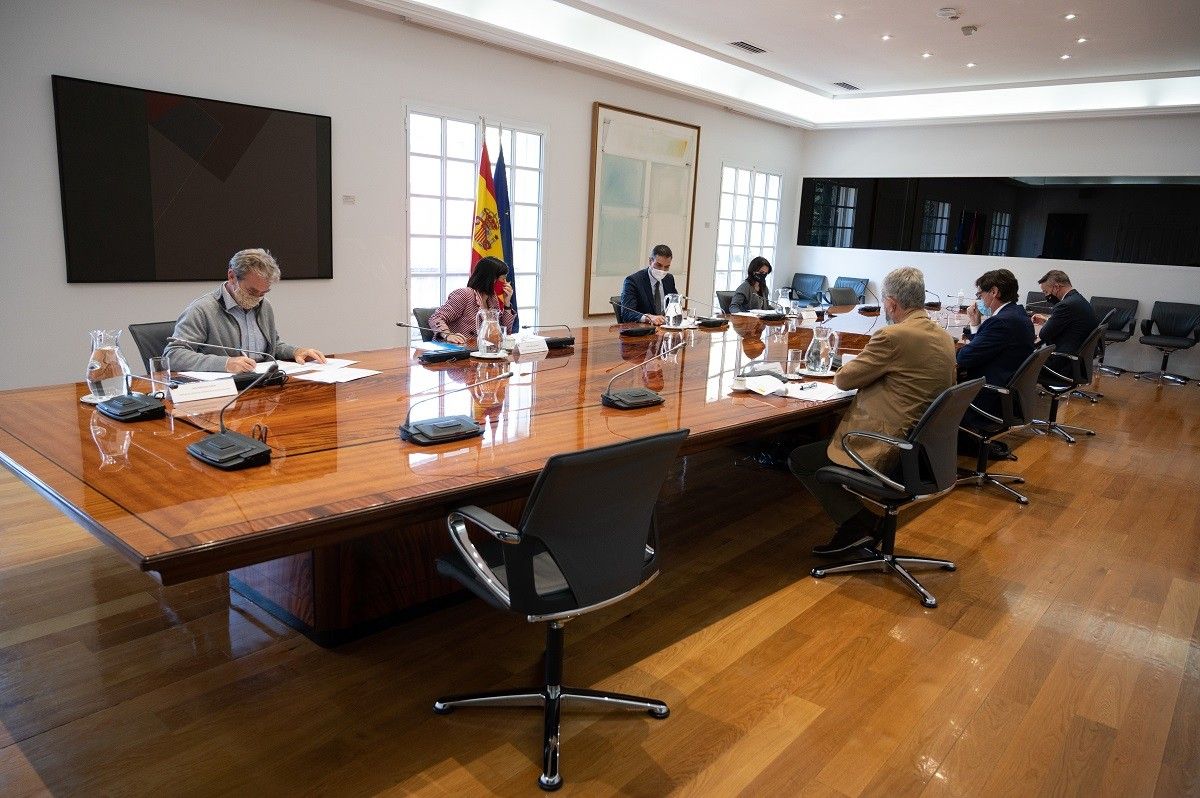 La reunió de Sánchez amb el comitè de gestió del coronavirus aquest dimarts a la Moncloa