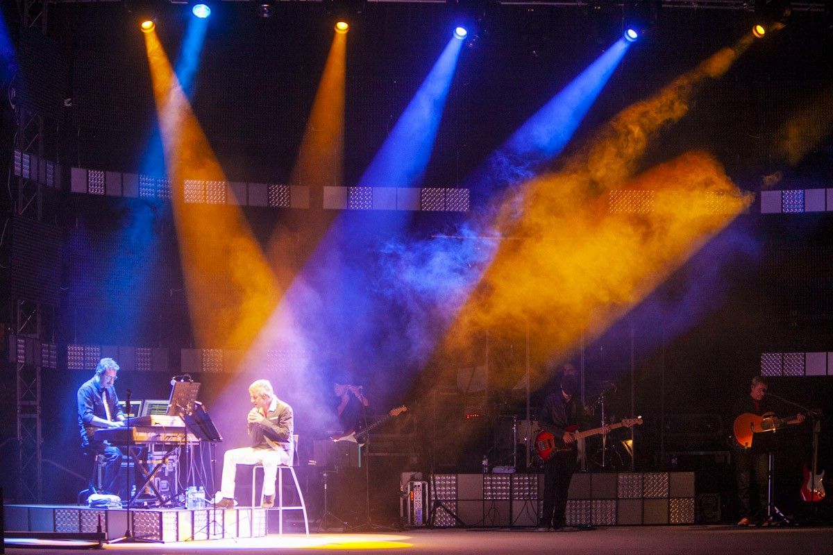 El cantant a La Faràndula l'any 2009