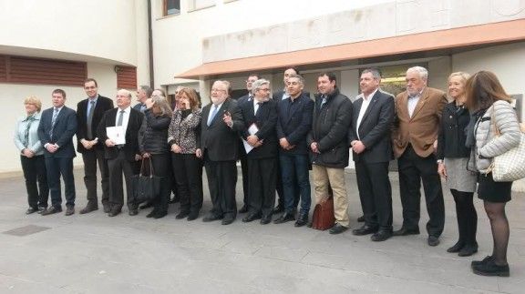 Els alcaldes i representants dels municipis afectats s'han reunit aquest dilluns amb Salvador Esteve a Matadepera