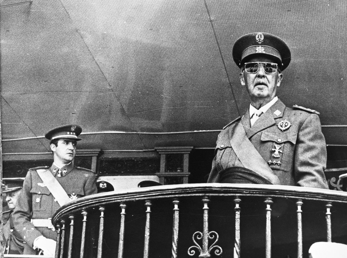 Franco, amb l'aleshores príncep Joan Carles, a les acaballes de la dictadura.
